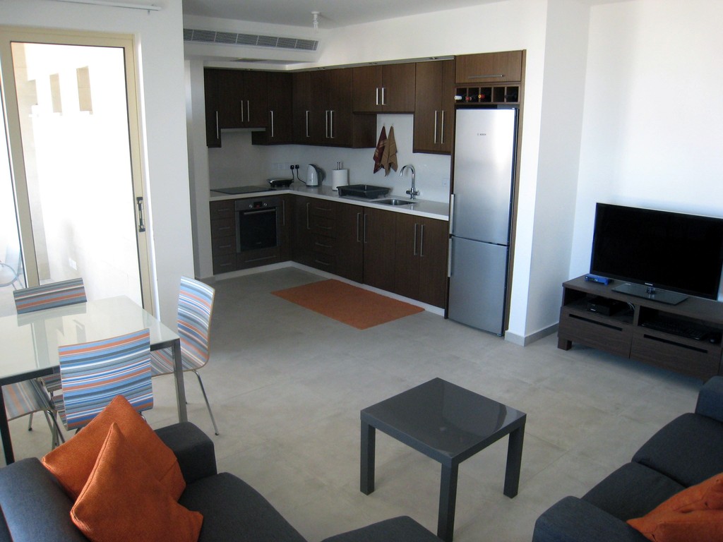 2 bedroom apartment for rent in Aradippou | Flat rent Larnaca