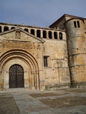 Santillana del Mar - La Colegiata Sta. Juliana s.XII 