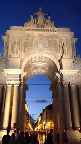 À Praça do Comércio