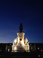 À Praça do Comércio (de novo)