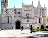 Frente Iglesia Santa María de la Antigua