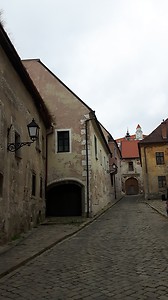 Narrow old streets 