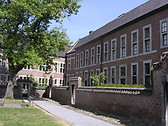 Une cour intérieure
