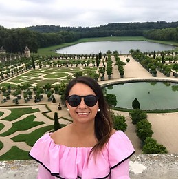 Angela Hernández M.