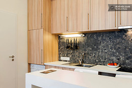 MODERN, RENOVATED FLAT RIGHT NEXT TO THE OPERA