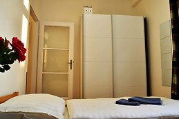 Four rooms in the city center - Karlovo namesti