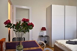 Four rooms in the city center - Karlovo namesti