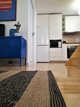 Lisbon Stylish Sky View Studio Peaceful surrounded