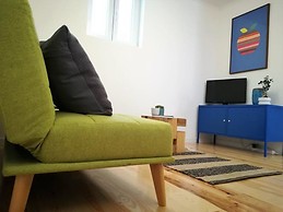 Lisbon Stylish Sky View Studio Peaceful surrounded