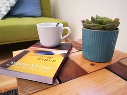 Lisbon Stylish Sky View Studio Peaceful surrounded