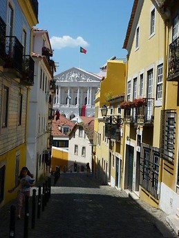 Lisbon Stylish Sky View Studio Peaceful surrounded