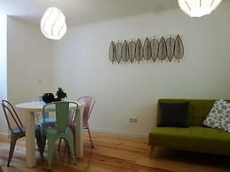 Lisbon Stylish Sky View Studio Peaceful surrounded