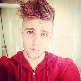 Alejandro Fernández Expósito