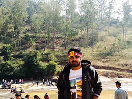 pavan kalyan bathini