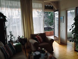 Charming 56m2 apartment in Budapest's 2nd district with balcony,