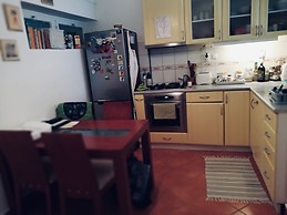 Charming 56m2 apartment in Budapest's 2nd district with balcony,