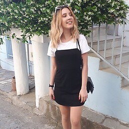 Χριστινα Παπαφωτιου