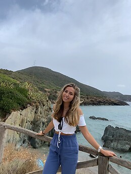 Adriana Domingo Martínez