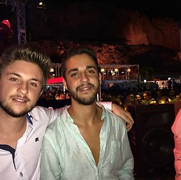 Sifri Álvarez Tornay