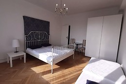 Four rooms in the city center - Karlovo namesti