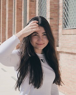 Lara París Martínez