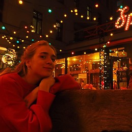 Maria