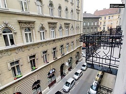 1-bedroom-apartment-rent-palace-district-64b8b680d63ab96763aae45