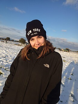 Lucia LR
