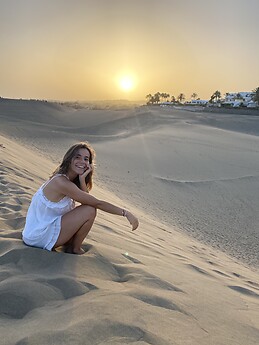 Elena Gómez