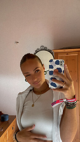 Victoria Gomez Herrero