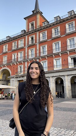 Claudia Perez Alcayde