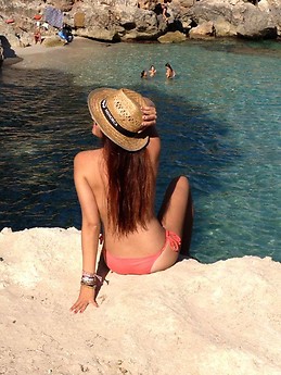 Carla Manzano Benito