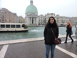 Almudena Quintero Flores