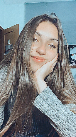 Esther Montoliu Balaguer