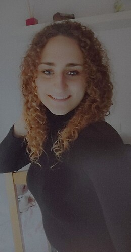 Monica Navarro Martínez