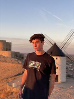 Daniel Dowling García