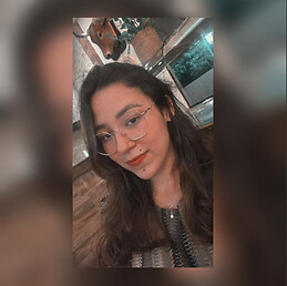 Rebeca Pires Rebeca Pires