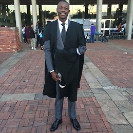 Nyashadzaishe Manhanzva