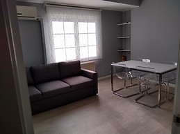 2 room for renting in an apartment