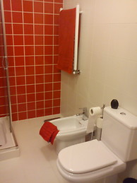 2 Rooms for rent at 7 Minutes(walking) from the University - Min