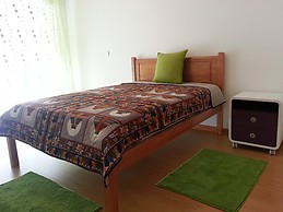 2 Rooms for rent at 7 Minutes(walking) from the University - Min