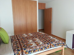 2 Rooms for rent at 7 Minutes(walking) from the University - Min