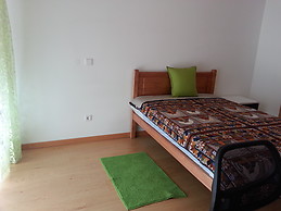 2 Rooms for rent at 7 Minutes(walking) from the University - Min