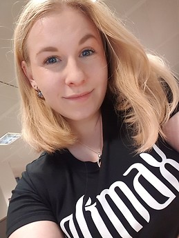 Nina .