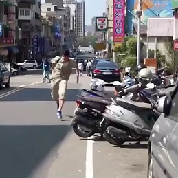 恆光 曾