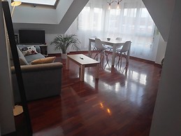 Double bedroom in cossy attic