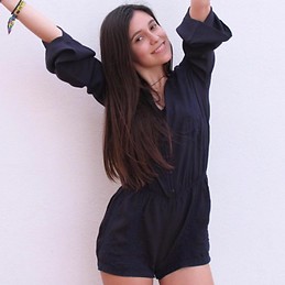 Angela Roberto Olivares