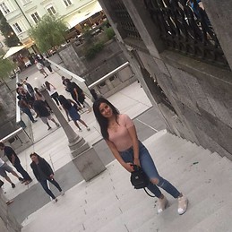 Oumaima Khaliss