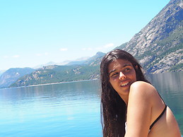 Victoria Bustos