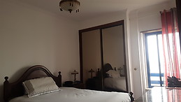 Large and sunny apartment in the center of Ericeira - Portugal 